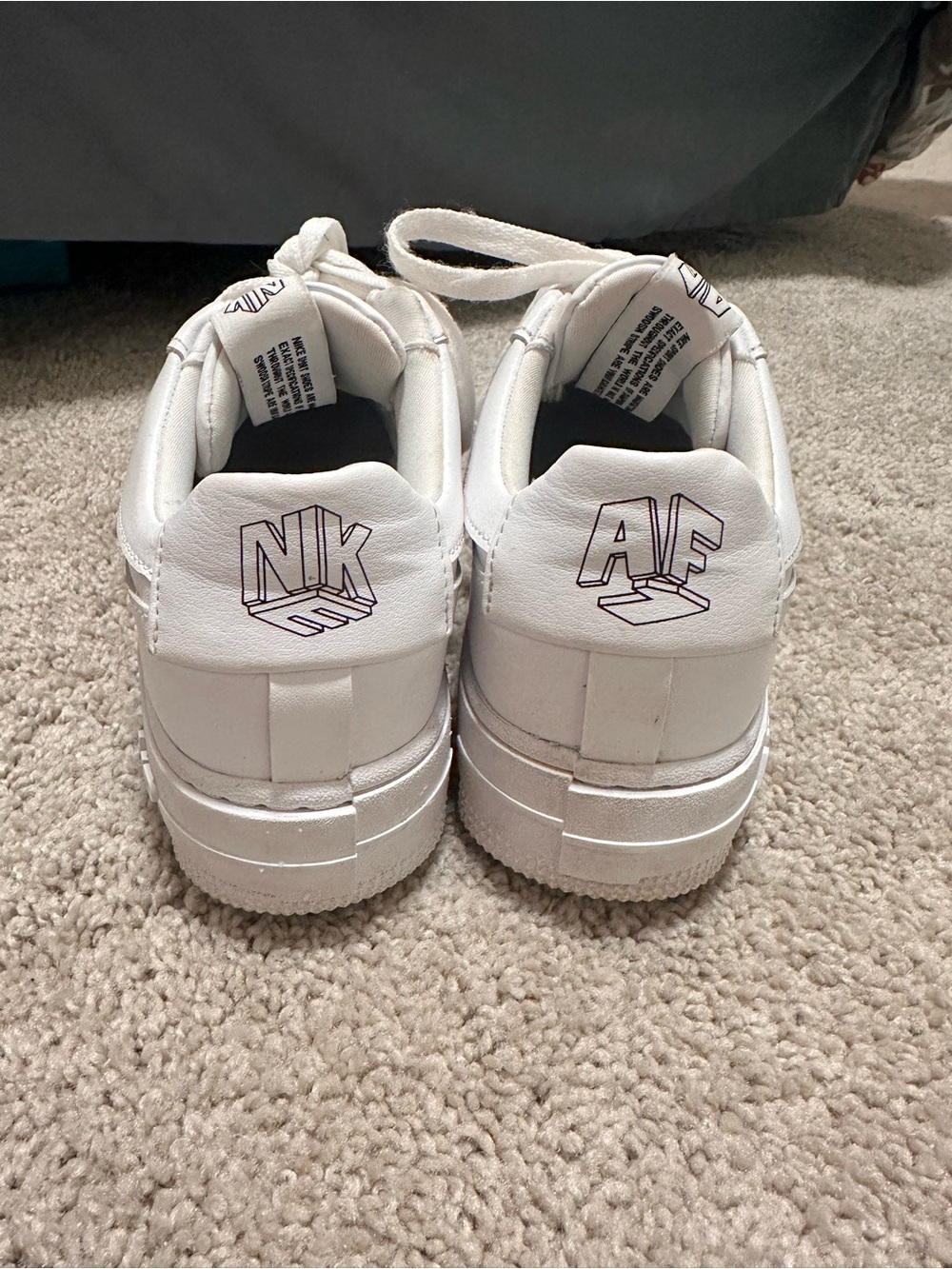 Nike Air Force 1 - Picture 3 of 6